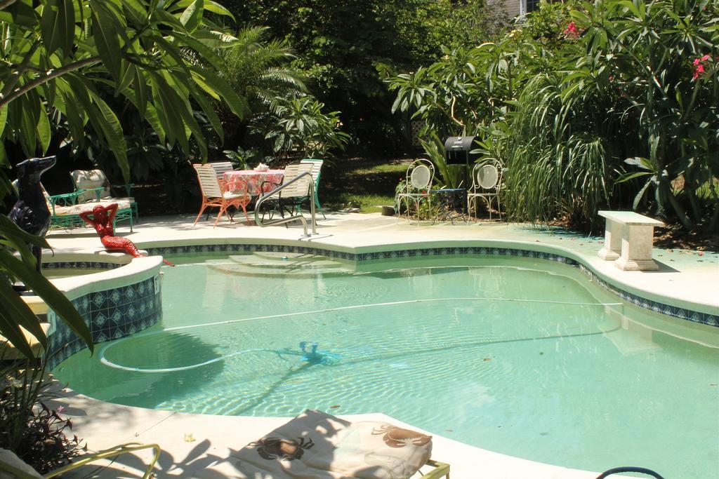 Heron Cay Lakeview Bed & Breakfast เมาท์ดอรา ภายนอก รูปภาพ