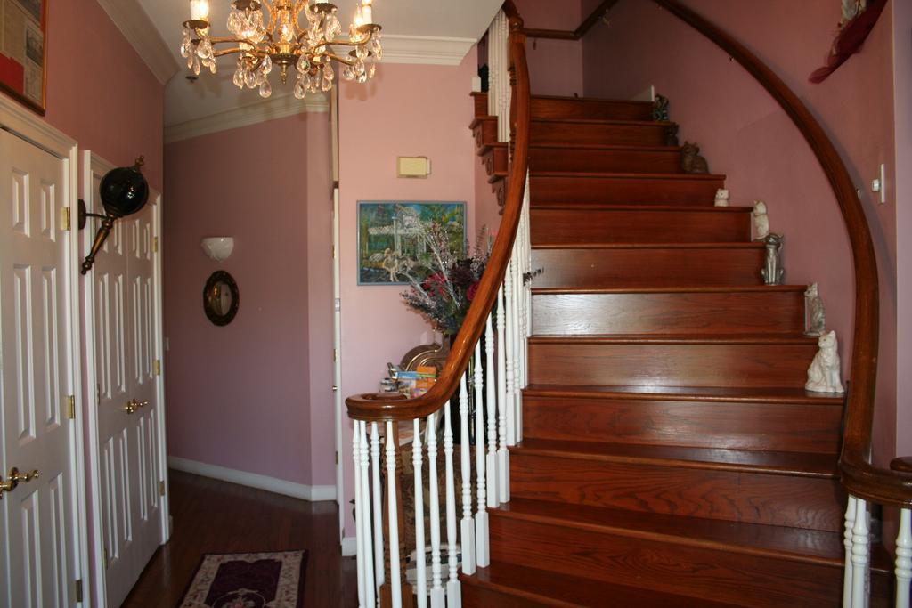 Heron Cay Lakeview Bed & Breakfast เมาท์ดอรา ภายนอก รูปภาพ